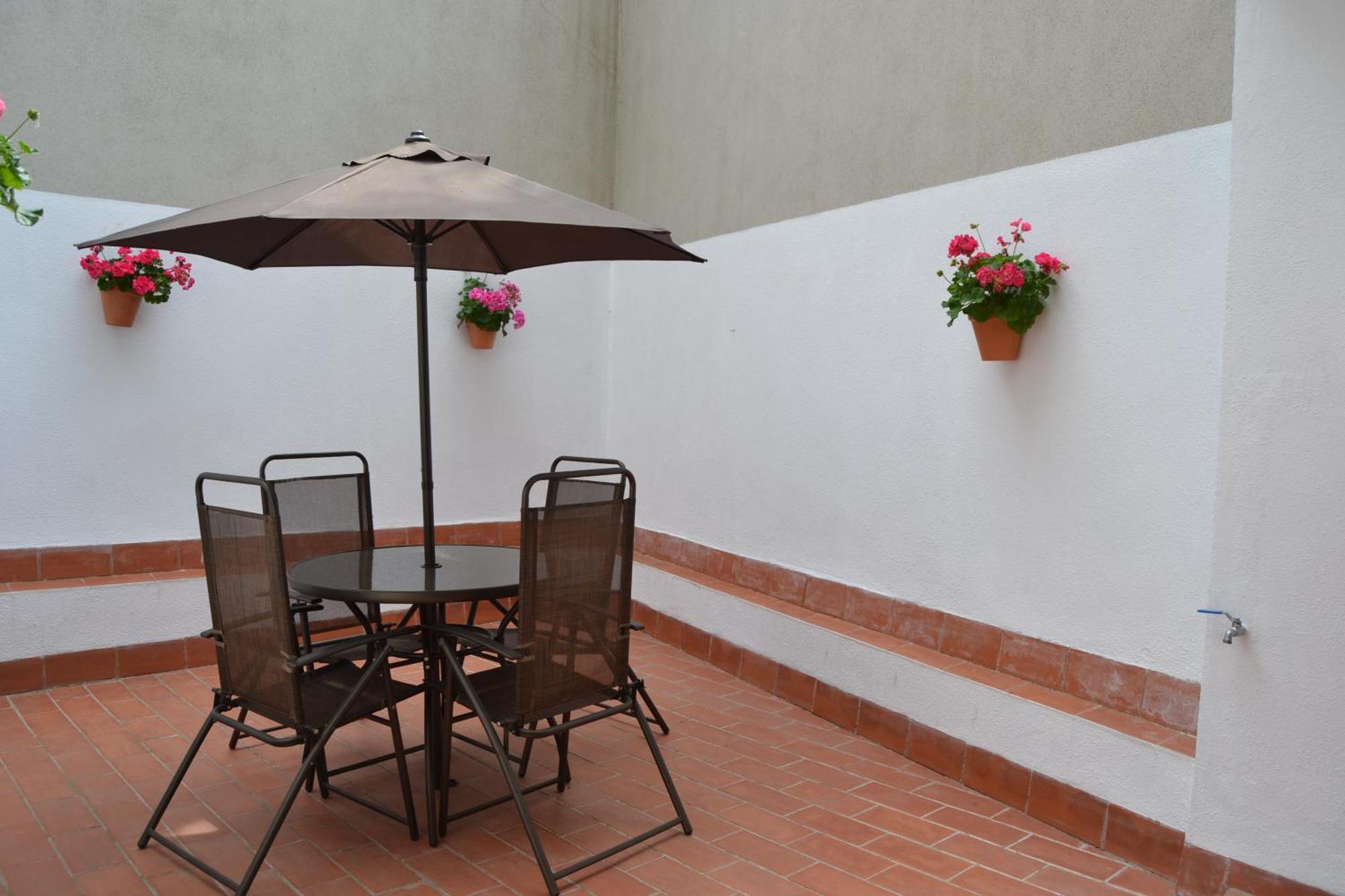 Apartments Figueres Figueres  Esterno foto